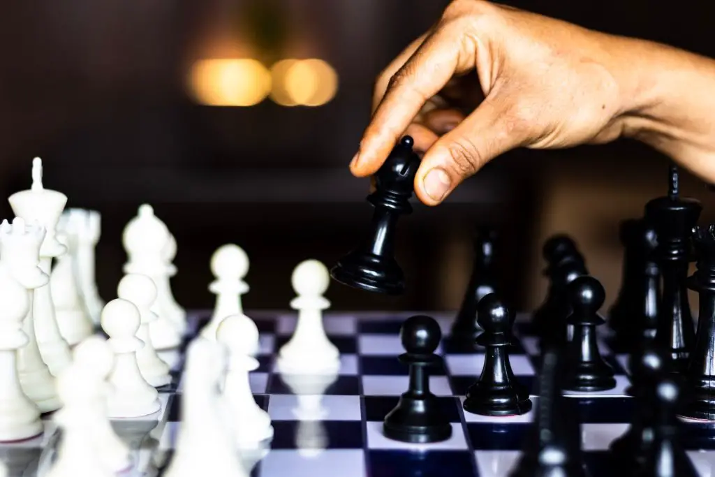 How to Avoid Stalemate in Chess
