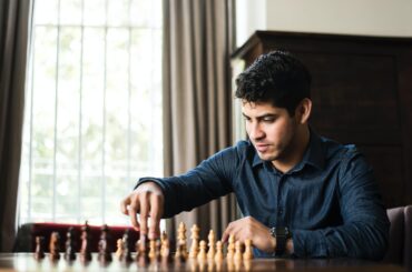 how many calories do chess players burn