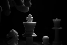 how to beat sven chess